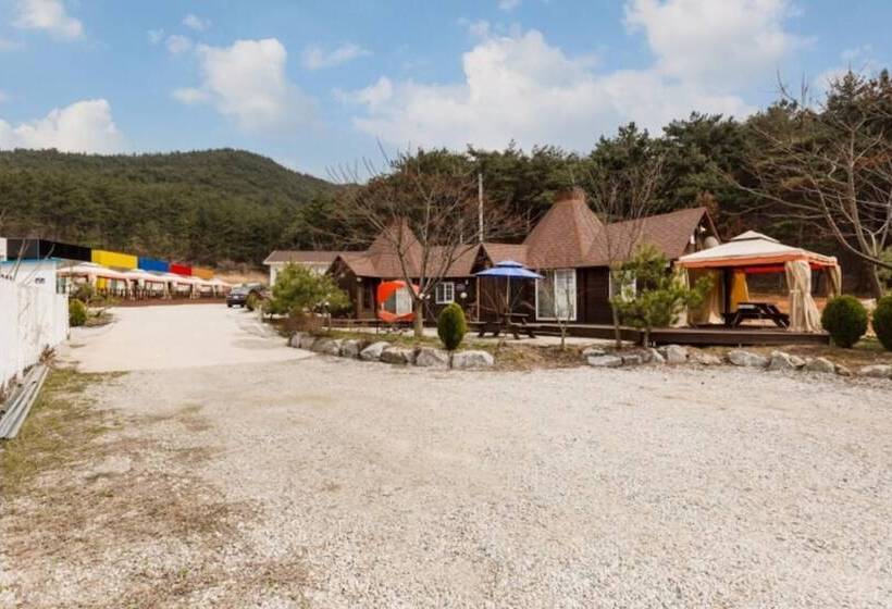 Gochang Cozy Theme Pension