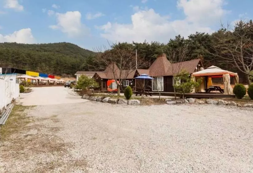 Gochang Cozy Theme Pension