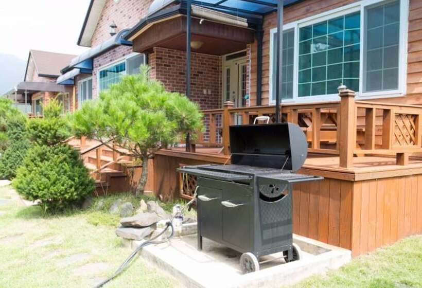 Goesan Banditbul Family Pension