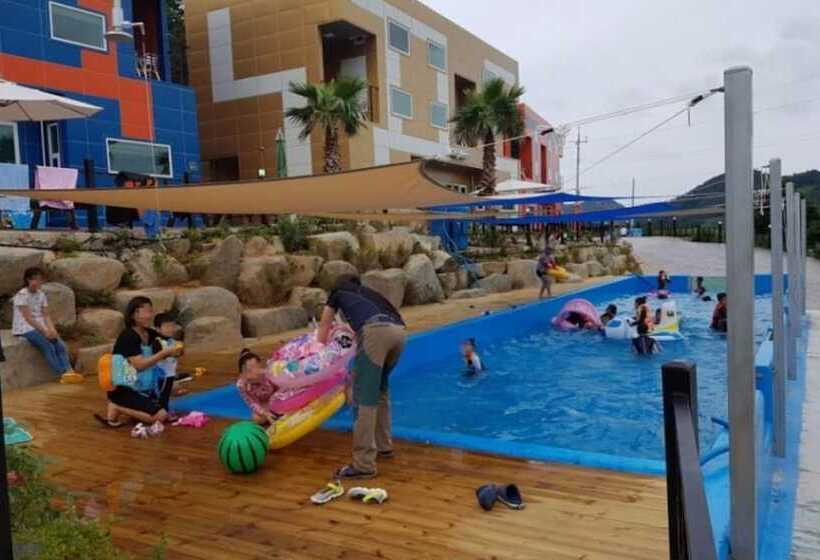 Goheung Hue Shangrila Pension