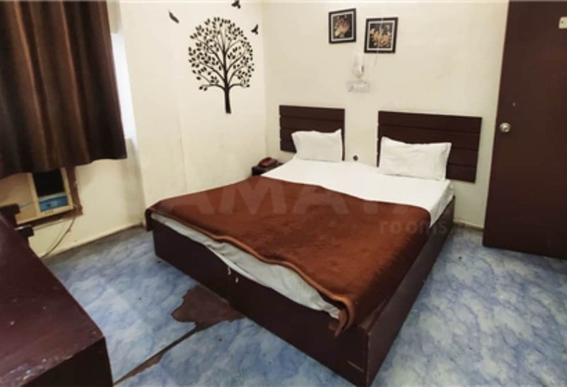 Goroomgo Hotel Baba Sunrise Lucknow