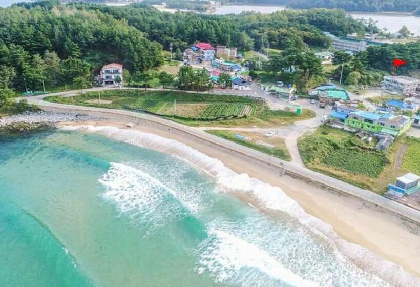 Goseong Jaeil Pension