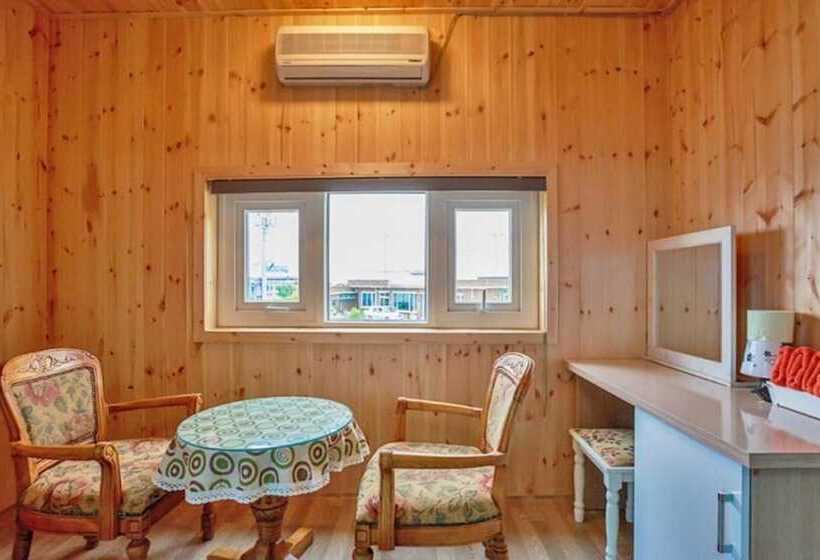 Goseong Jaeil Pension