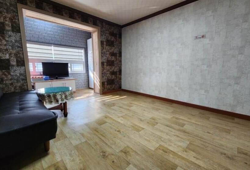 Goseong Jaeil Pension