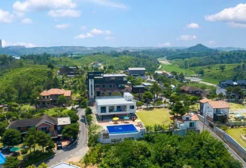 Goseong Morning View Pension