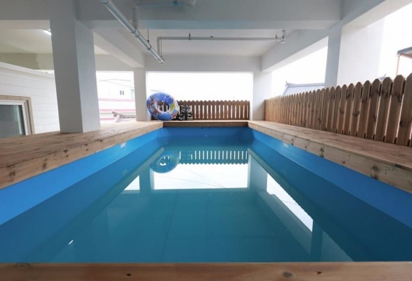 Gyeongju Marimo Pension