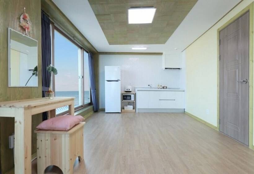 Gyeongju Marimo Pension