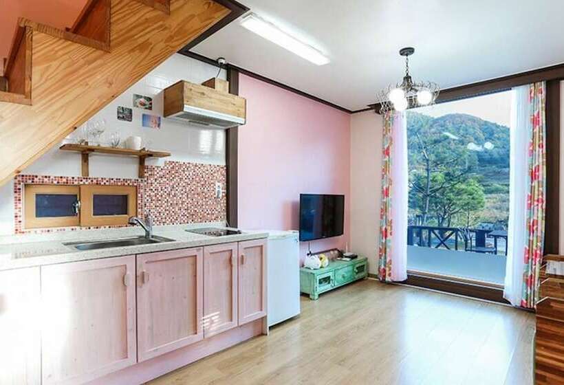 Hongcheon Casa Del Sol Pension