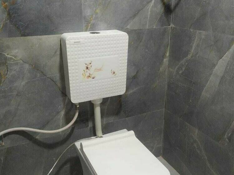 בית מלון כפרי Ganesh Banquet Dining And