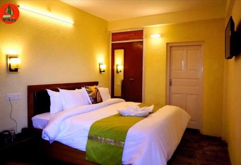 Hotel Jakhu Vibes