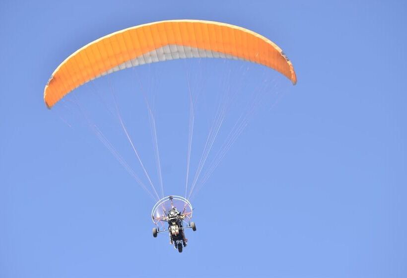 酒店 Hanuwantiya Tent City Jal Mahotsav