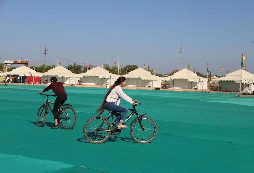 Hotelli Hanuwantiya Tent City Jal Mahotsav