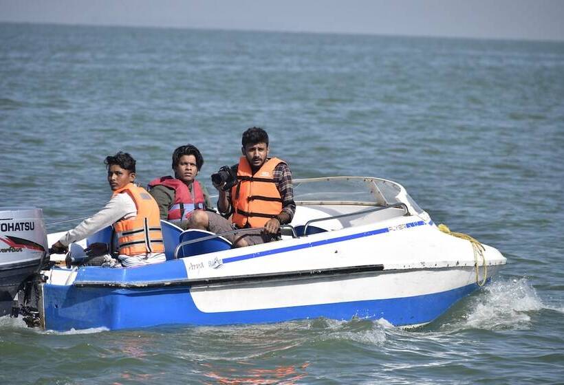 酒店 Hanuwantiya Tent City Jal Mahotsav