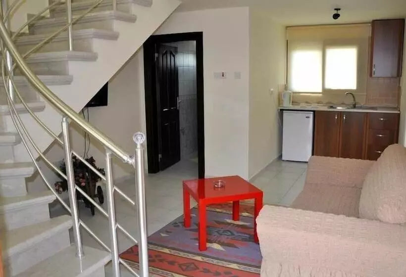 Hotelli Olive Paradise Holiday Village