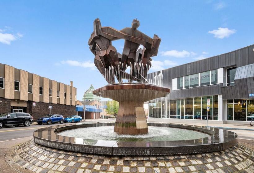 فندق The Maverick By Kasa