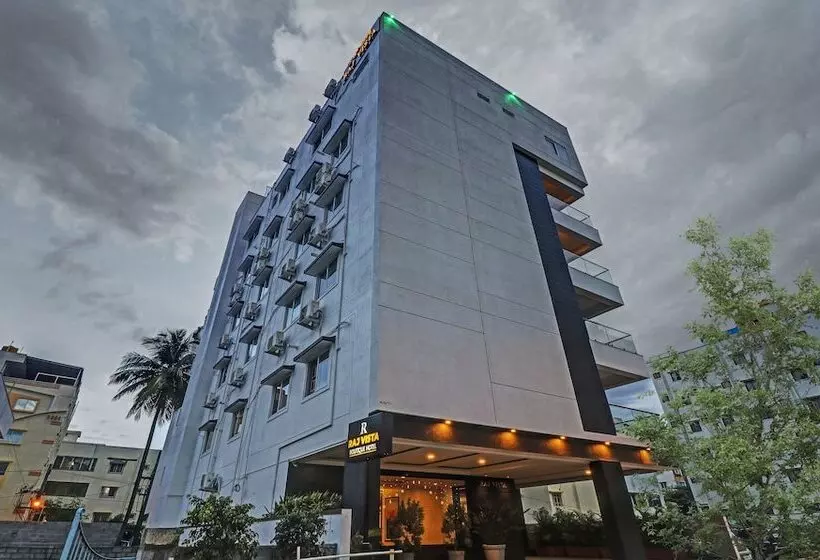 هتل Treebo Premium Raj Vista Global Village