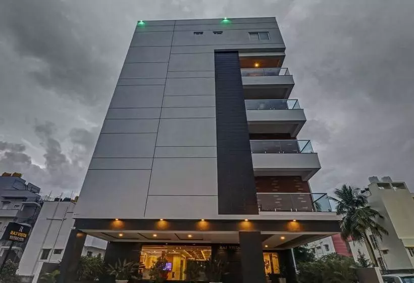 هتل Treebo Premium Raj Vista Global Village