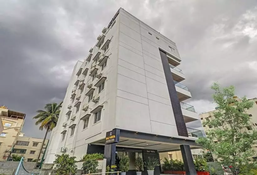 هتل Treebo Premium Raj Vista Global Village