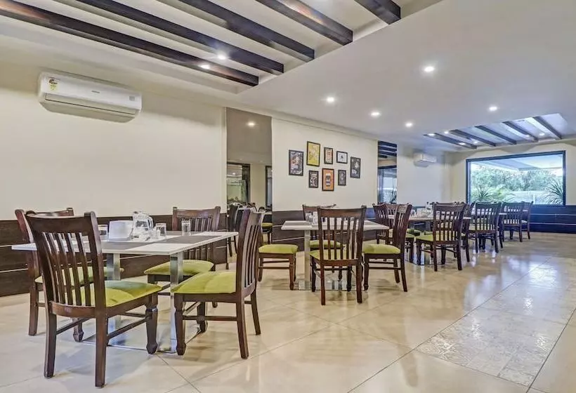 هتل Treebo Premium Raj Vista Global Village