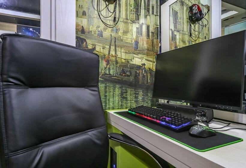 מוטל Changwon Sangnamdong Soo