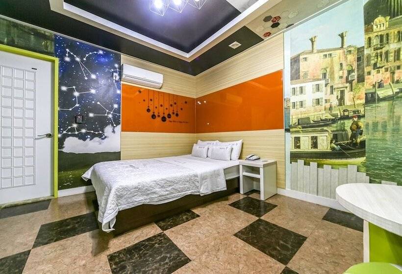 מוטל Changwon Sangnamdong Soo