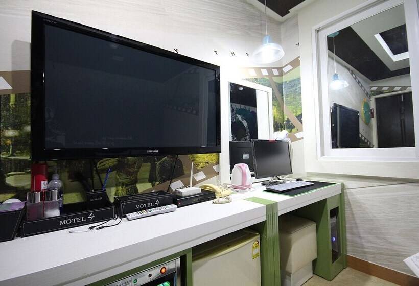 מוטל Changwon Sangnamdong Soo