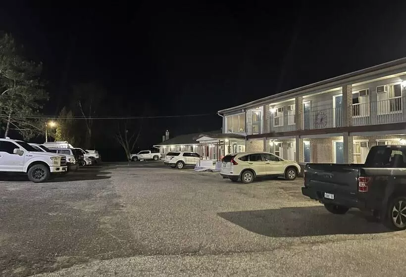 Old Mill Motel
