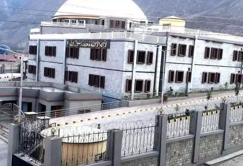 پانسیون Alpine Pasture Guest House Gilgit