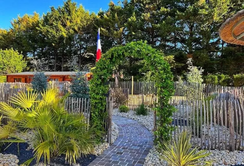 Majatalo Le Petit Champigny