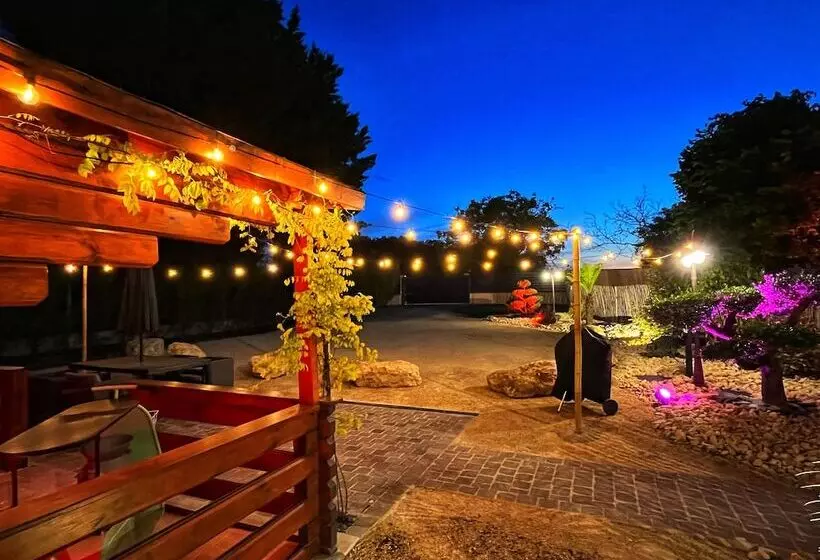 Majatalo Le Petit Champigny