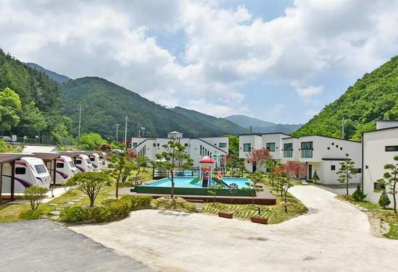 Pension Muju The Haru Pool Villa