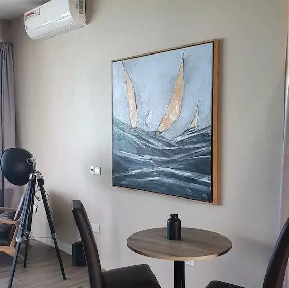 Majatalo Room In Guest Room   Villa Bluu At The Beach