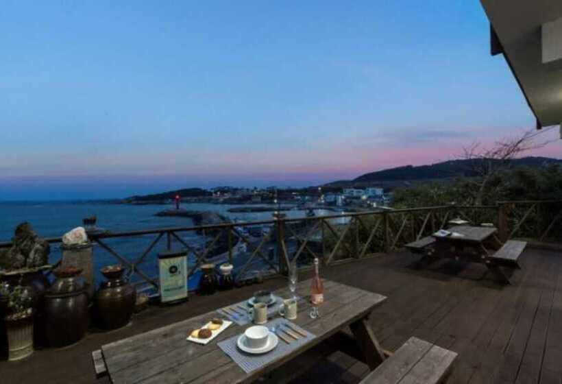 Pohang Badasarang Pension