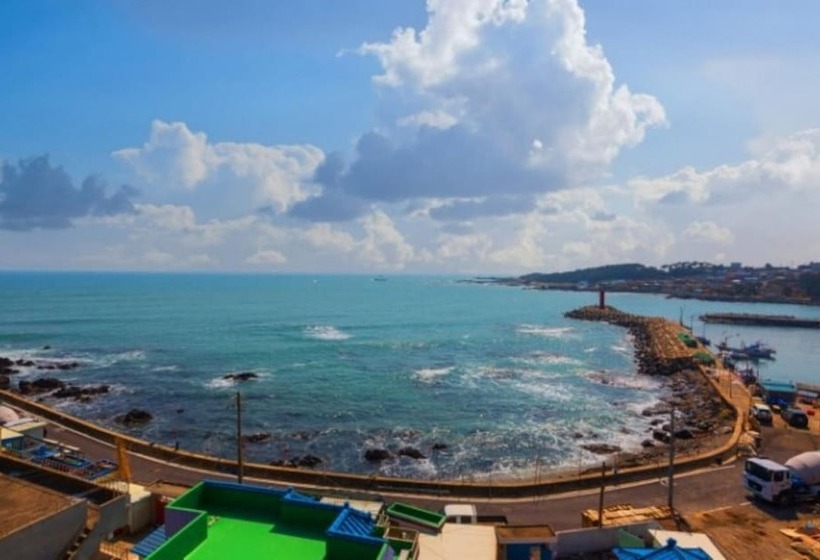 Pohang Badasarang Pension