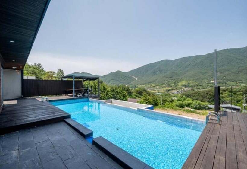 Sancheong Jirisanui Haru Pension