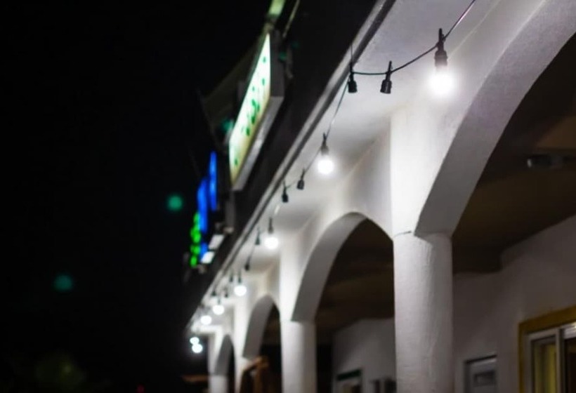 Seogwipo Hwamok Pension