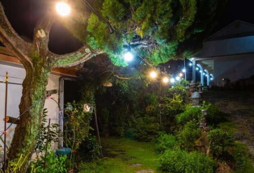 Seogwipo Hwamok Pension