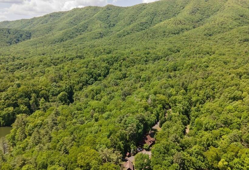 Tree Top Lodge Gorgeous Lake Cabin With Hot Tub & Magnificent Views Of Forests And Mountains! 3 Be