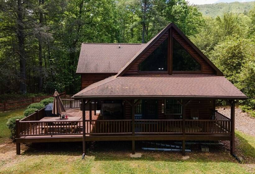 Tree Top Lodge Gorgeous Lake Cabin With Hot Tub & Magnificent Views Of Forests And Mountains! 3 Be