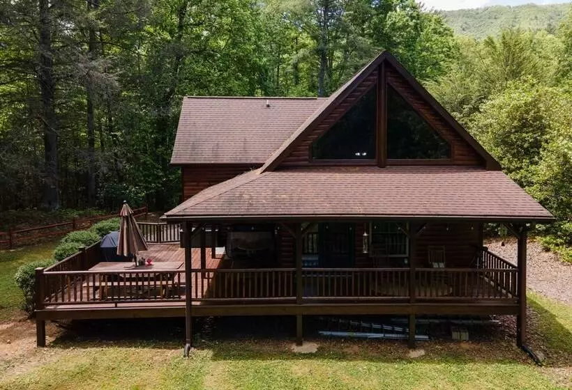 Tree Top Lodge   Gorgeous Lake Cabin With Hot Tub & Magnificent Views Of Forests And Mountains! 3 Be