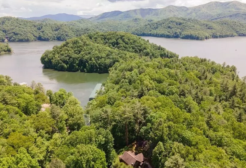 Tree Top Lodge   Gorgeous Lake Cabin With Hot Tub & Magnificent Views Of Forests And Mountains! 3 Be