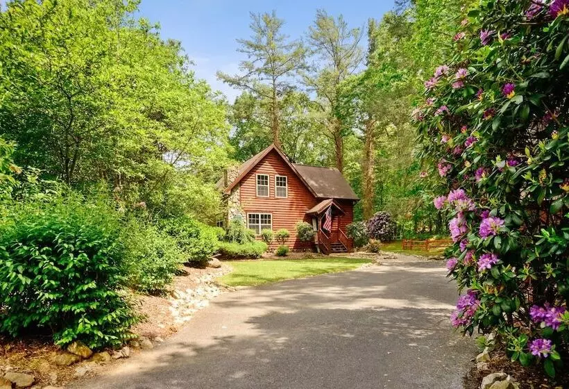 Tree Top Lodge   Gorgeous Lake Cabin With Hot Tub & Magnificent Views Of Forests And Mountains! 3 Be