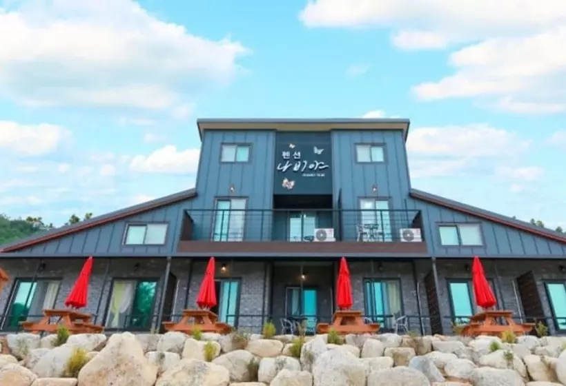 Yanggu Butterfly Pension