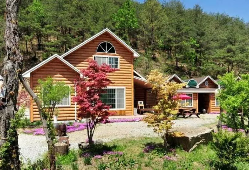 Yanggu Kwakgol Pension
