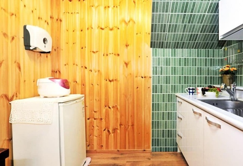 Yanggu Kwakgol Pension