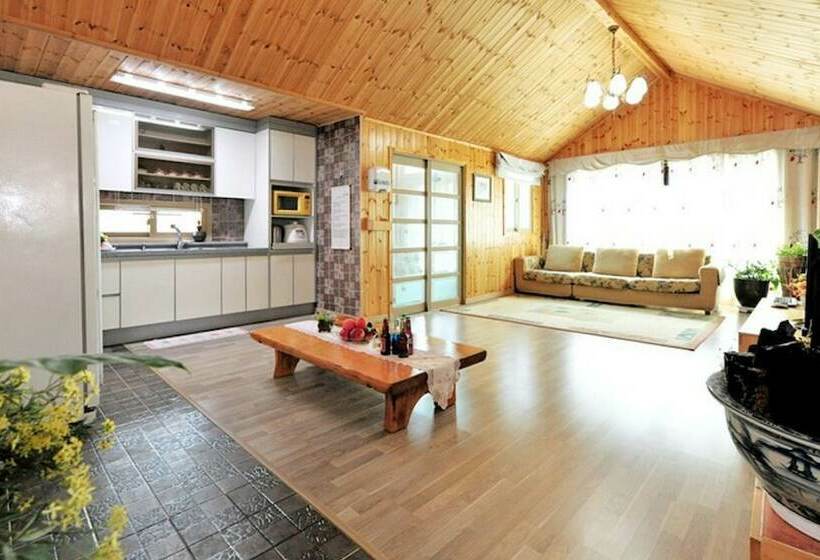 Yanggu Kwakgol Pension