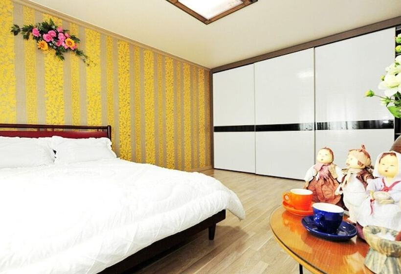 Yanggu Kwakgol Pension