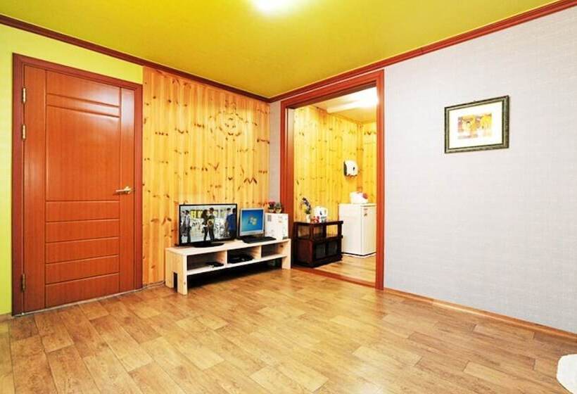 Yanggu Kwakgol Pension