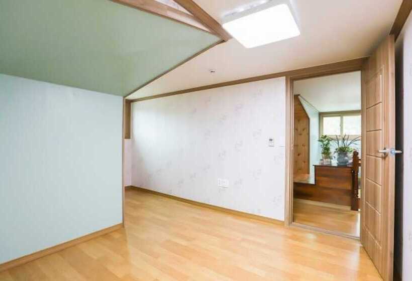 Yesan Deulsaem Pension