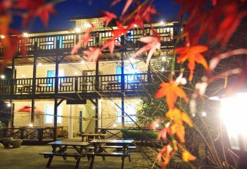 Gyeongju Bonjour Pension